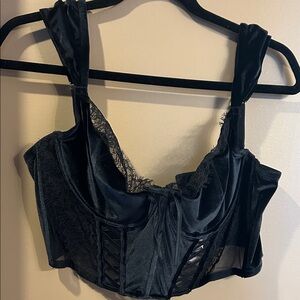Victoria's Secret Velvet Black Lace Corset NWT